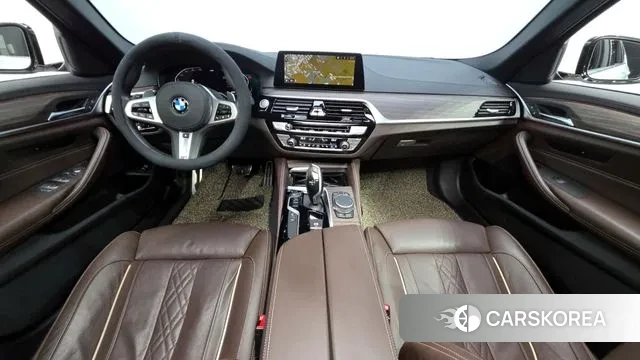 BMW 5 Series (G30) id 3474060 из Кореи 17