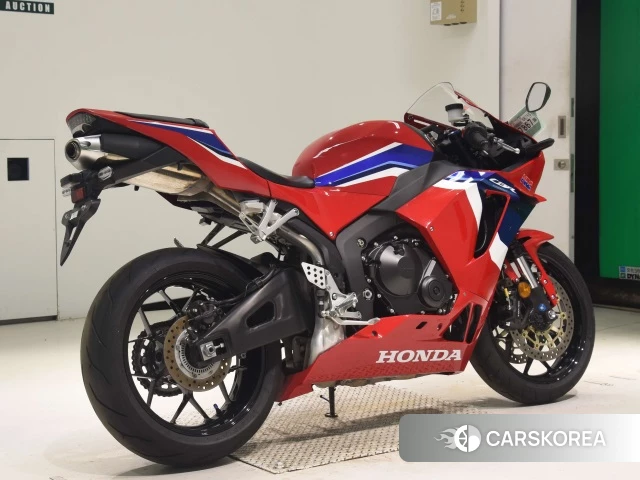 Проданный Honda CBR600RR 2023 из Японии, фото 3