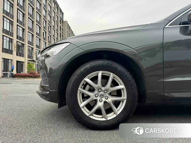 Volvo XC60 id 4219702 из Китая 16