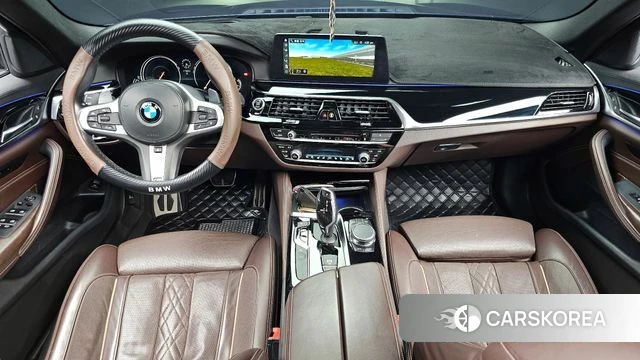 BMW 5 Series (G30) id 3966446 из Кореи 17