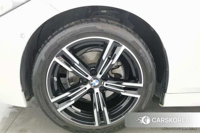BMW 3 series id 4275813 из Китая 21