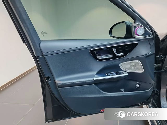Mercedes-Benz Class C id 4264539 из Китая 16