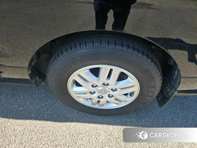 Hyundai The New Grand Starex id 4285590 из Кореи 17