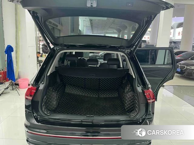 Volkswagen Tiguan L id 4258869 из Китая 21