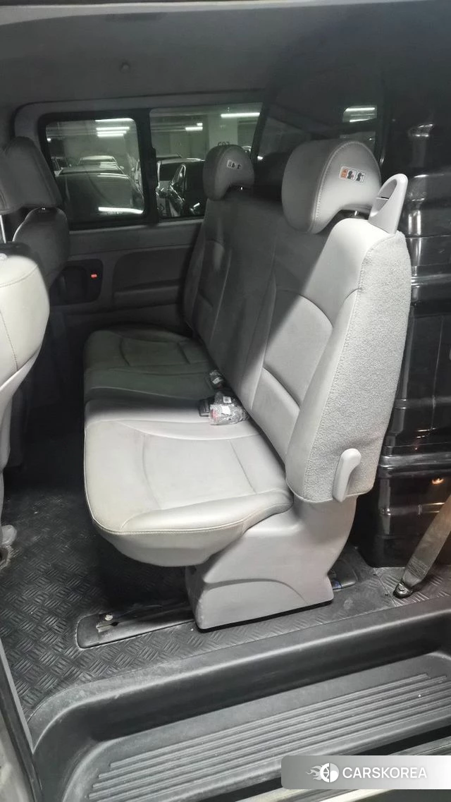 Hyundai The New Grand Starex id 4344792 из Кореи 10