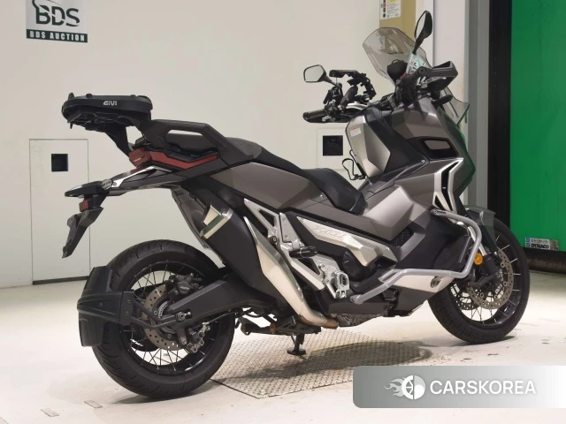 Проданный Honda X-ADV 750 2019 из Японии