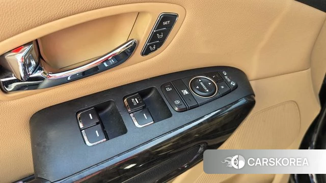 Kia The New Carnival id 4403430 из Кореи 17