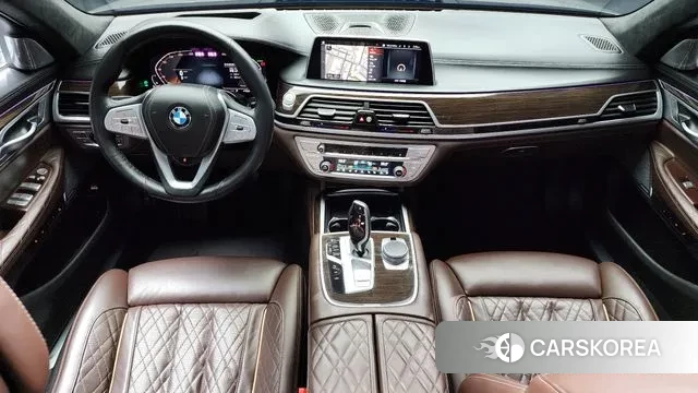 BMW 7 Series (G11) id 3348672 из Кореи 17