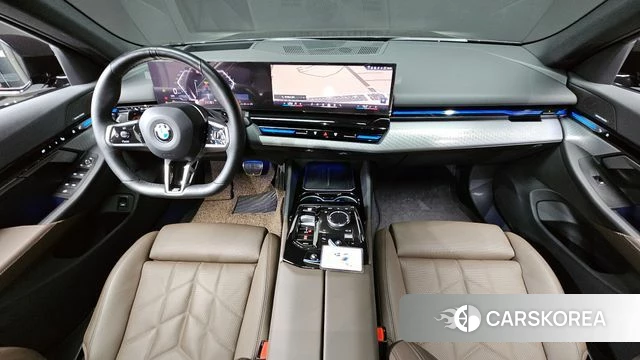 BMW 5 Series (G60) id 4280676 из Кореи 28