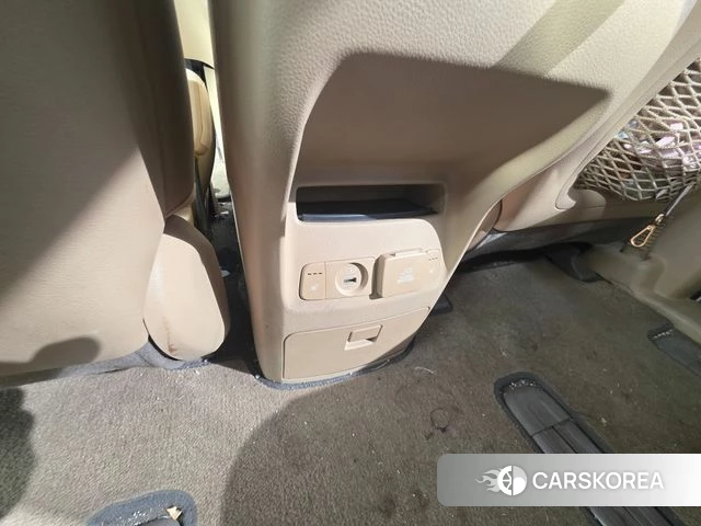 Kia The New Carnival id 4406365 из Кореи 15