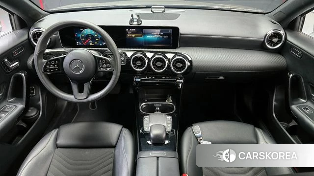 Mercedes-Benz A-Class W177 id 3879237 из Кореи 17