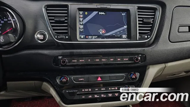 Kia The New Carnival id 2690095 из Кореи 17