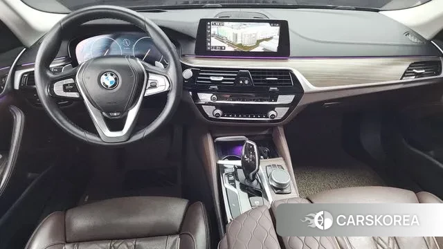 BMW 5 Series (G30) id 3368478 из Кореи 17