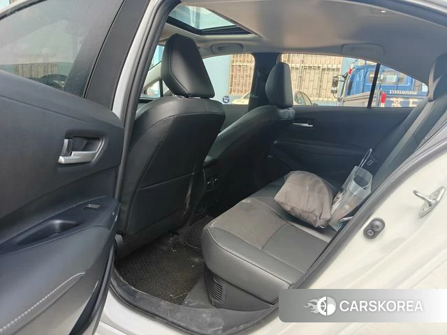 Toyota Corolla id 4368196 из Китая 9
