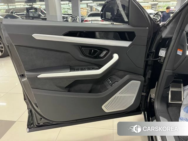Lamborghini Urus id 4266107 из Кореи 14