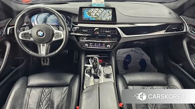 BMW 5 Series (G30) id 3588562 из Кореи 17