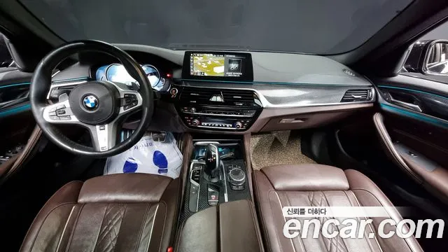 BMW 5 Series (G30) id 2468044 из Кореи 17