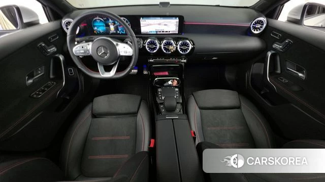 Mercedes-Benz A-Class W177 id 3935477 из Кореи 17