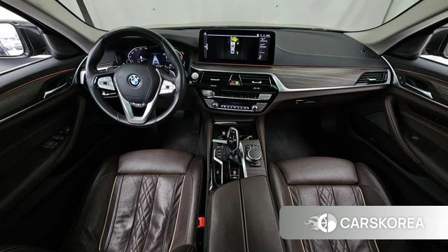 BMW 5 Series (G30) id 4187037 из Кореи 17