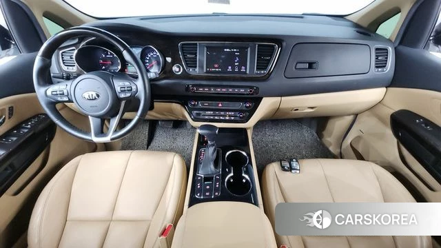 Kia The New Carnival id 4197201 из Кореи 35