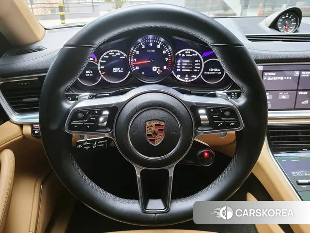 Porsche Panamera (971) id 3425512 из Кореи 17