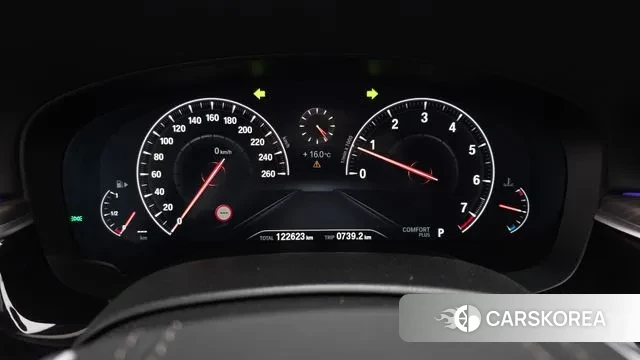 BMW 5 Series (G30) id 3499619 из Кореи 17