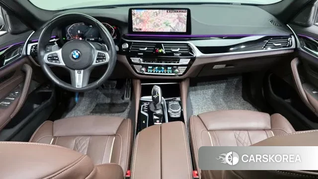 BMW 5 Series (G30) id 3770623 из Кореи 17