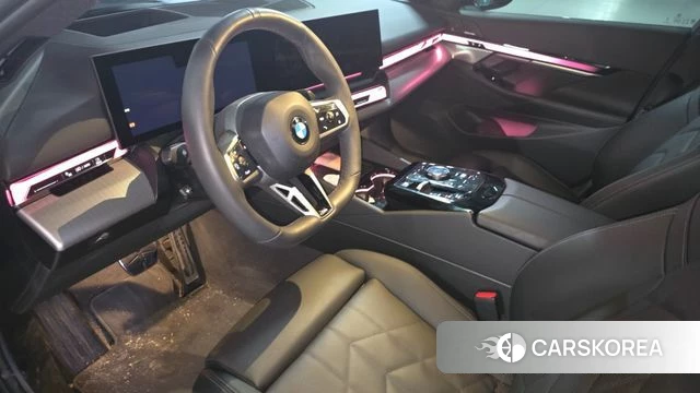 BMW 5 Series (G60) id 4607285 из Кореи 7