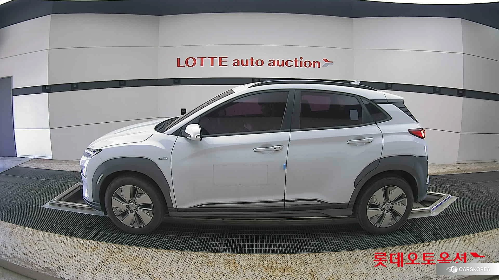 Hyundai KONA Electric id 4296764 из Кореи 33