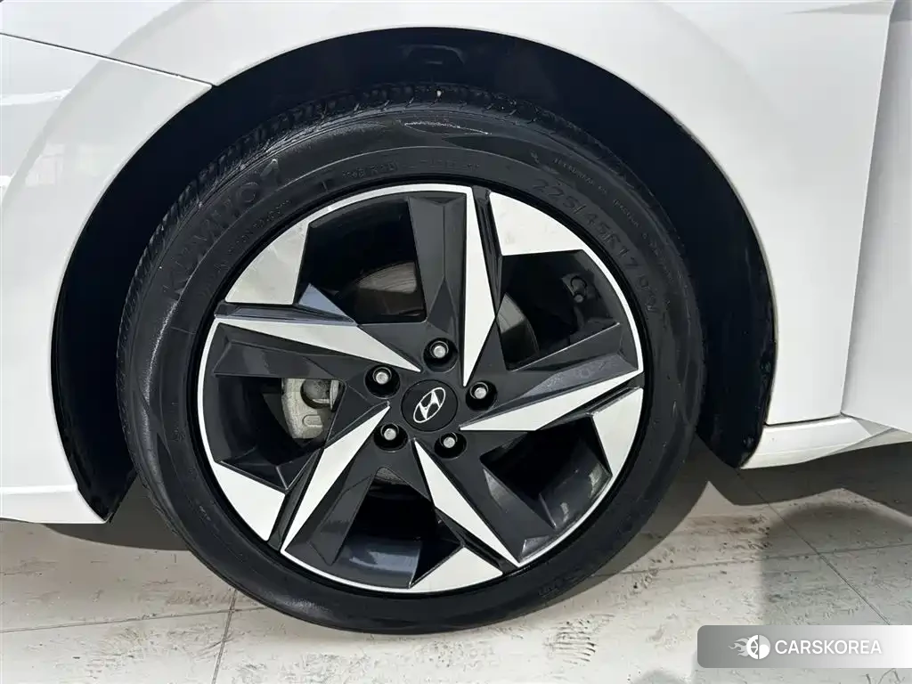 Hyundai Elantra id 4547351 из Китая 18