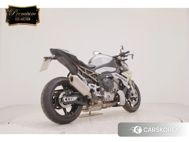 BMW S1000R 2022 из Японии, фото 5