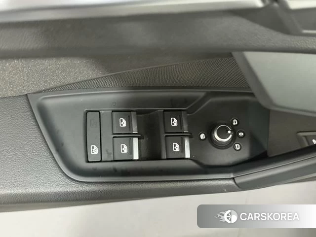 Audi A3 id 4273666 из Китая 24