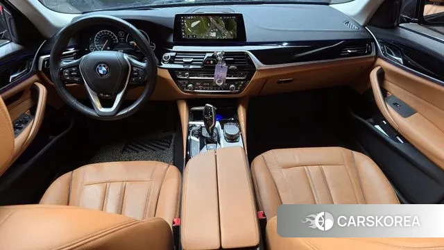 BMW 5 Series (G30) id 3302567 из Кореи 17