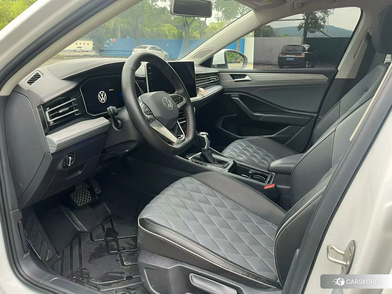 Volkswagen Sagitar id 4515042 из Китая 7