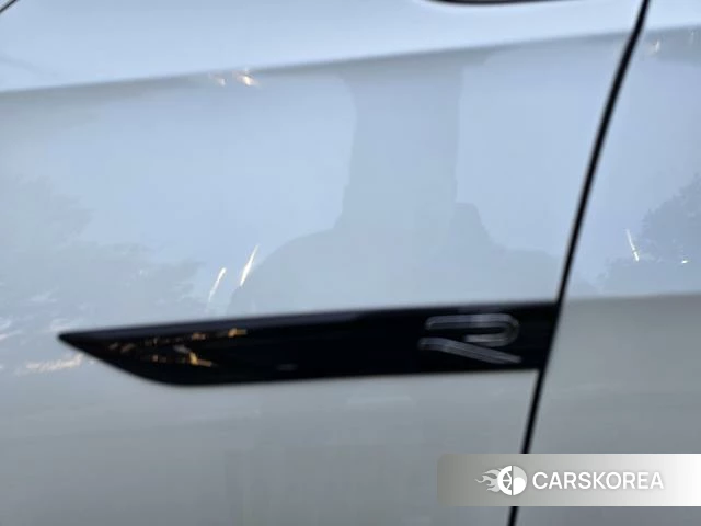 Volkswagen Golf id 4263063 из Китая 14