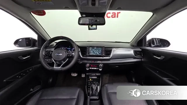 Kia Stonic id 3687745 из Кореи 17