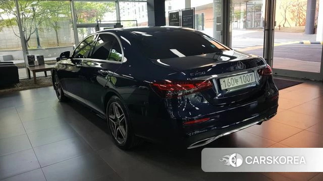 Mercedes-Benz E-Class W213 id 4230732 из Кореи 17