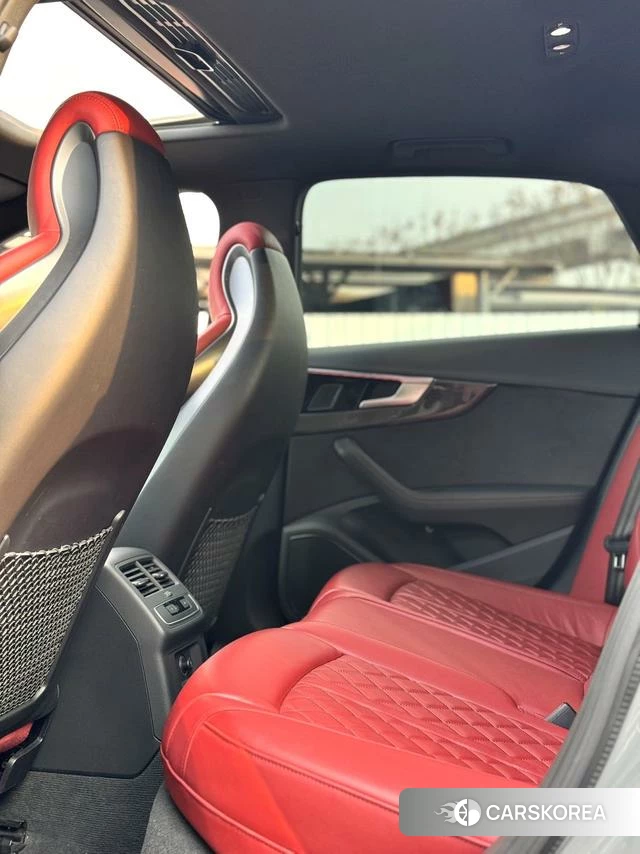Audi S4 id 4278490 из Китая 7