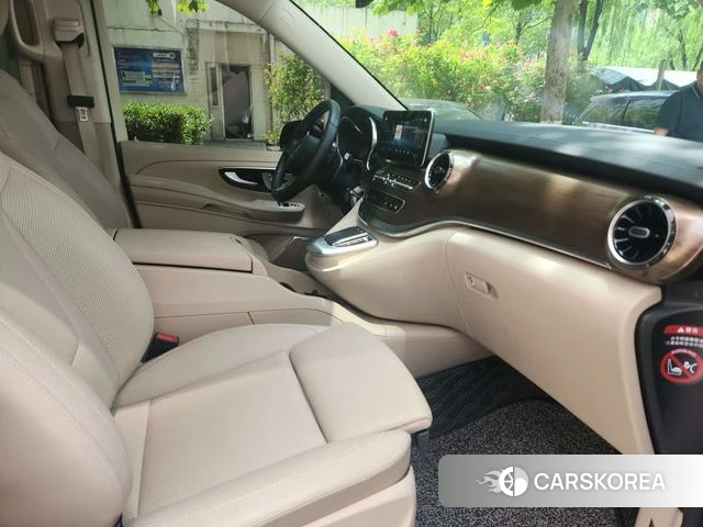 Mercedes-Benz V-class id 4275220 из Китая 14