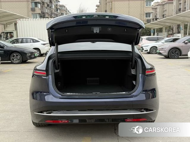 Weilai ET9 id 3908767 из Китая 16