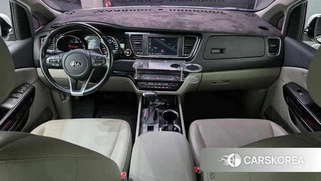 Kia The New Carnival id 4311018 из Кореи 17