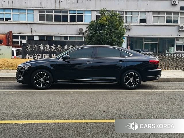 Volkswagen Passat id 4253811 из Китая 11