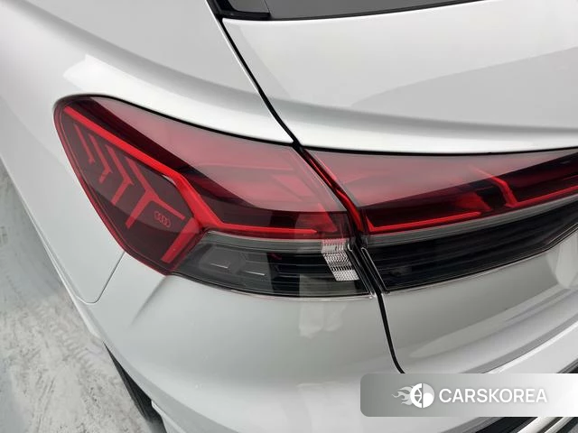 Audi Q4 e-tron id 4342170 из Китая 17