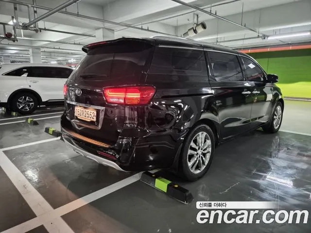 Kia All New Carnival id 2887066 из Кореи 17