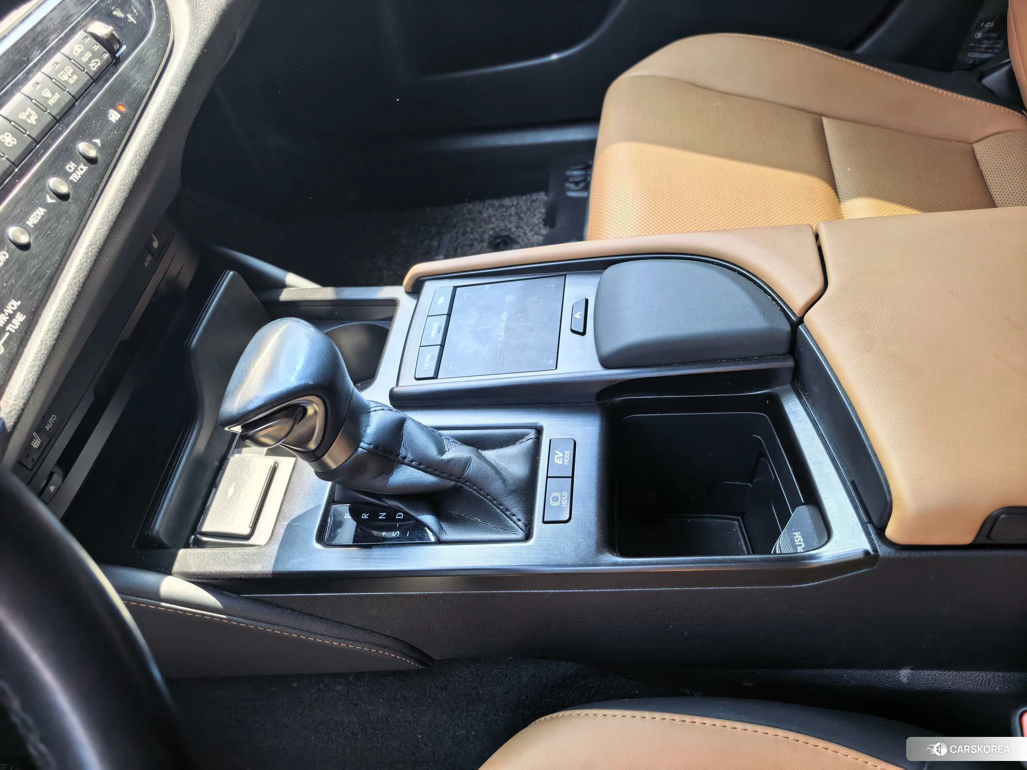 Lexus ES id 4515266 из Китая 12