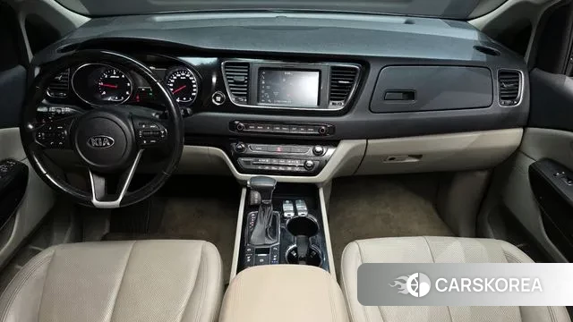 Kia The New Carnival id 3754524 из Кореи 17