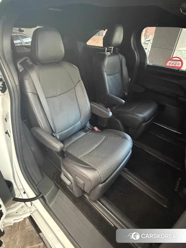 Toyota Sienna 4th Generation id 4413703 из Кореи 7
