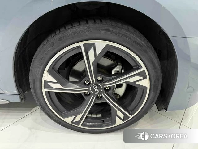 Audi A3 id 4342179 из Китая 19