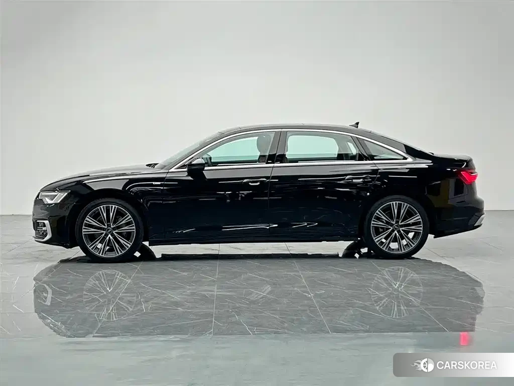 Audi A6L id 4559754 из Китая 21