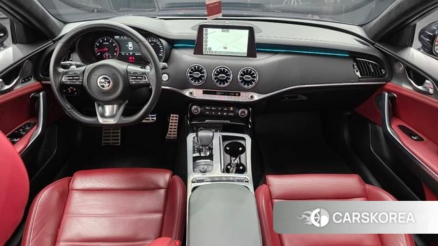 Kia Stinger id 3828825 из Кореи 17